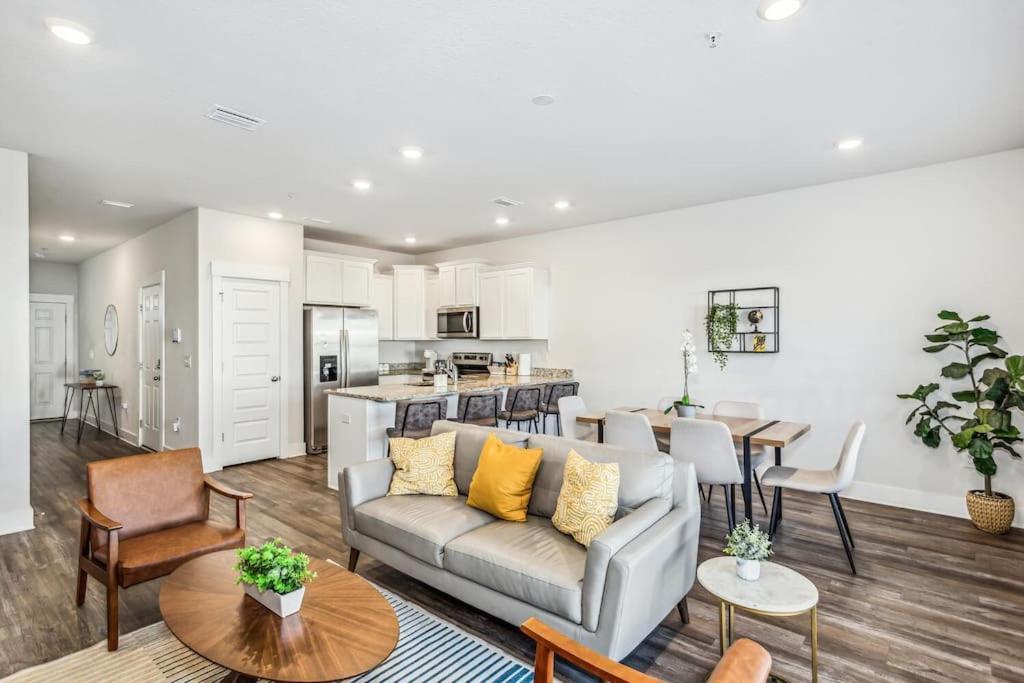 Luxury Townhome Near Downtown And Pensacola Beach Ngoại thất bức ảnh